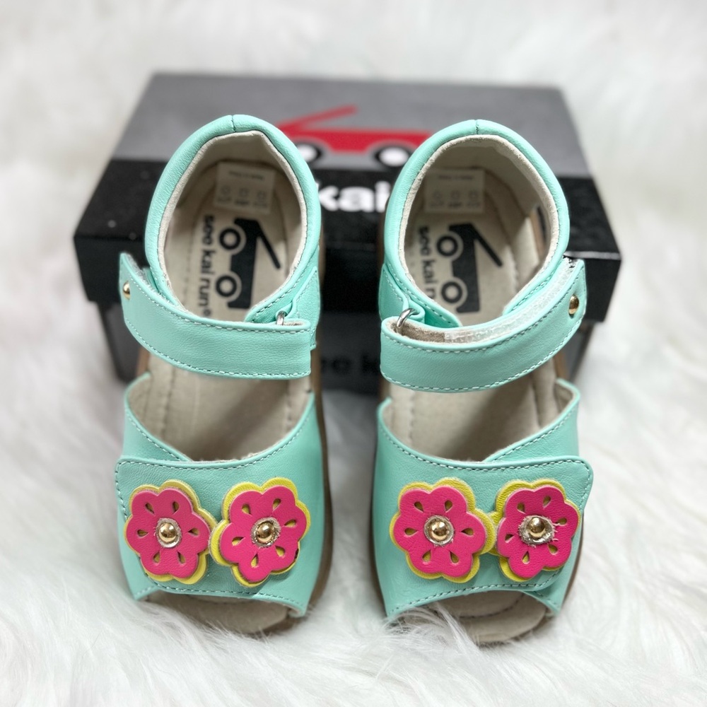 see kai run girl shoes US 8, EU 24